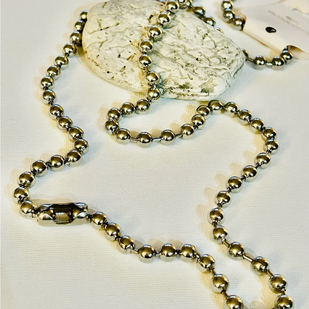 Ball chain stainless steel silver 34” length, width 6 mm - Picture 3 of 5